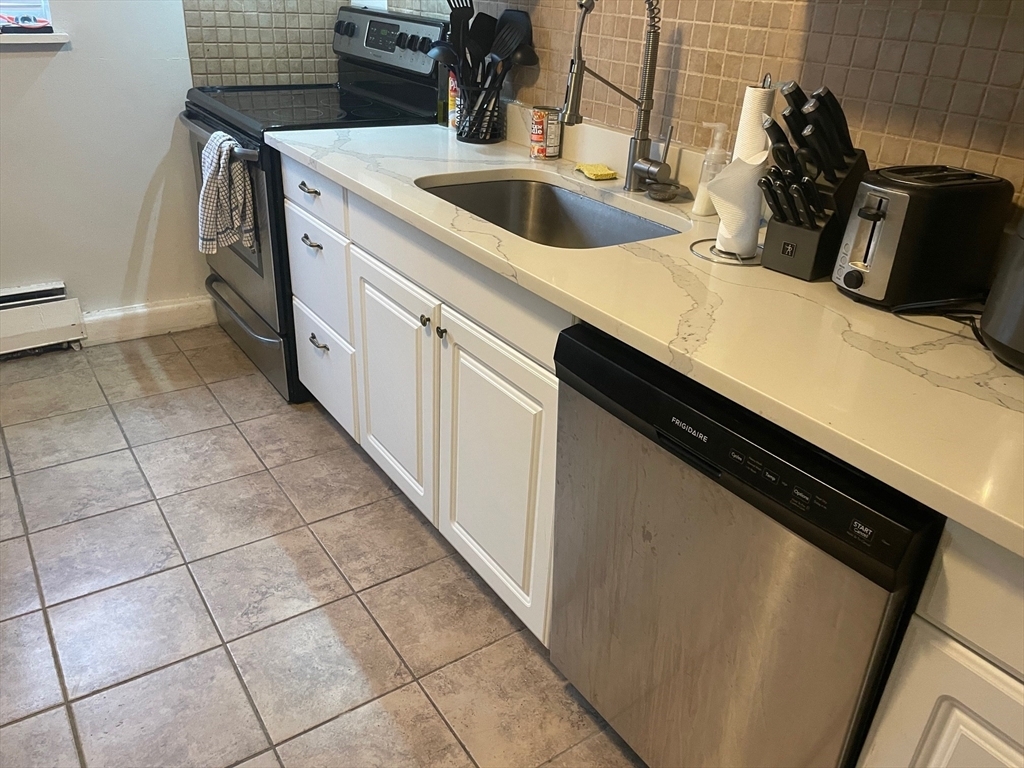 Property Photo: 51 Colborne Rd 2 MA 02135