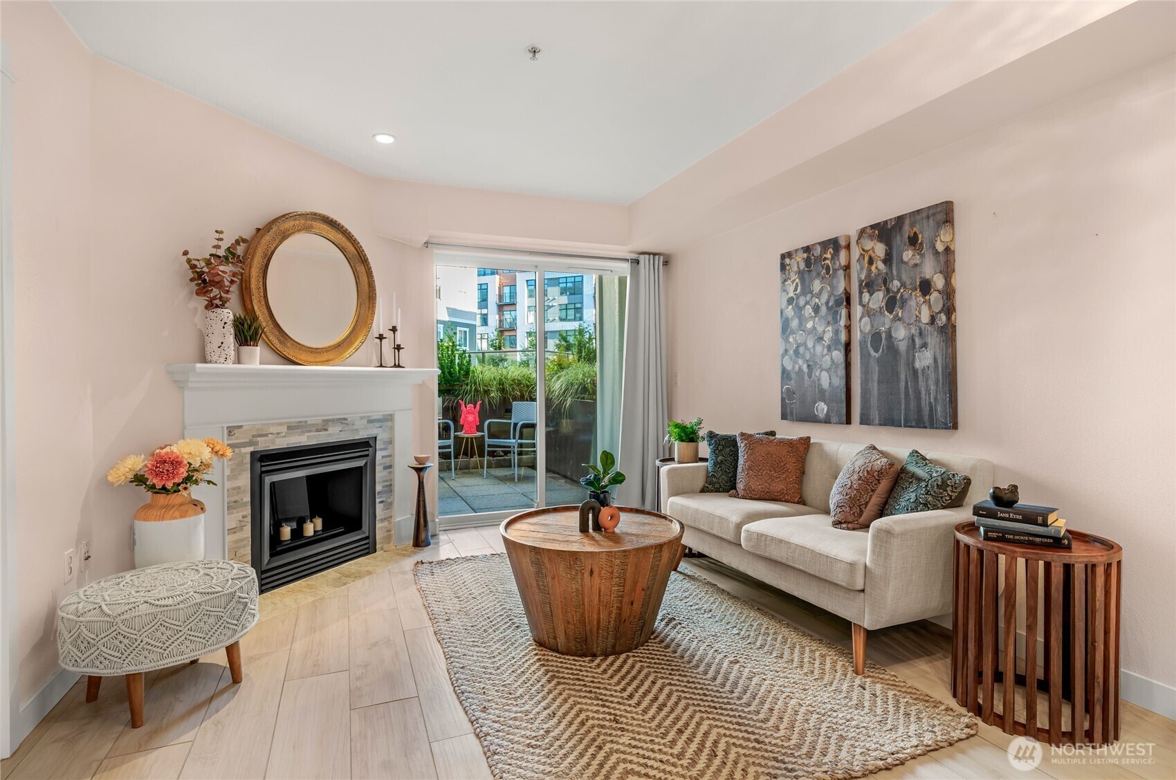Property Photo: 1545 NW 57th Street 220 WA 98107