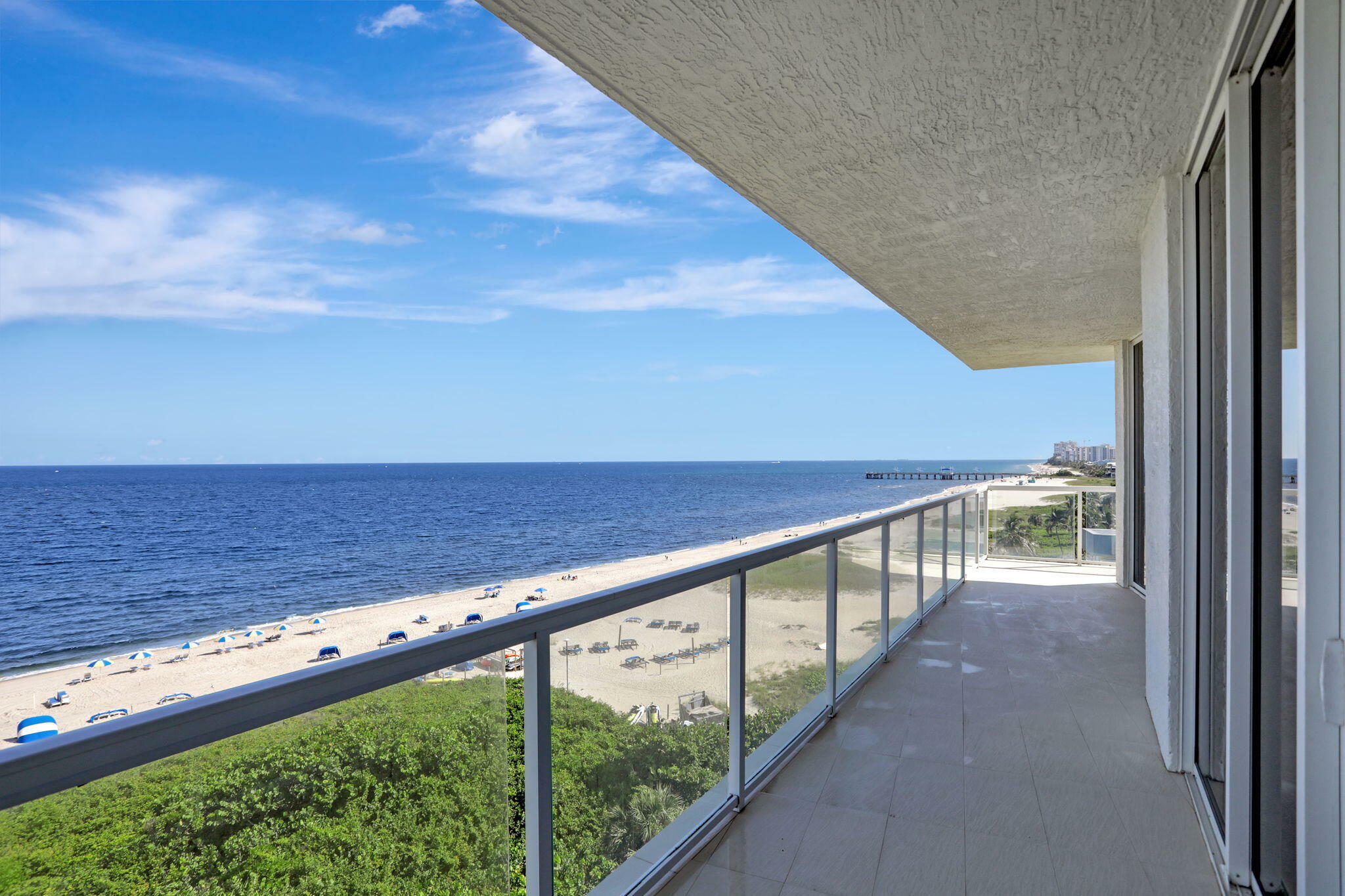 Property Photo: 704 N Ocean Boulevard 701 FL 33062