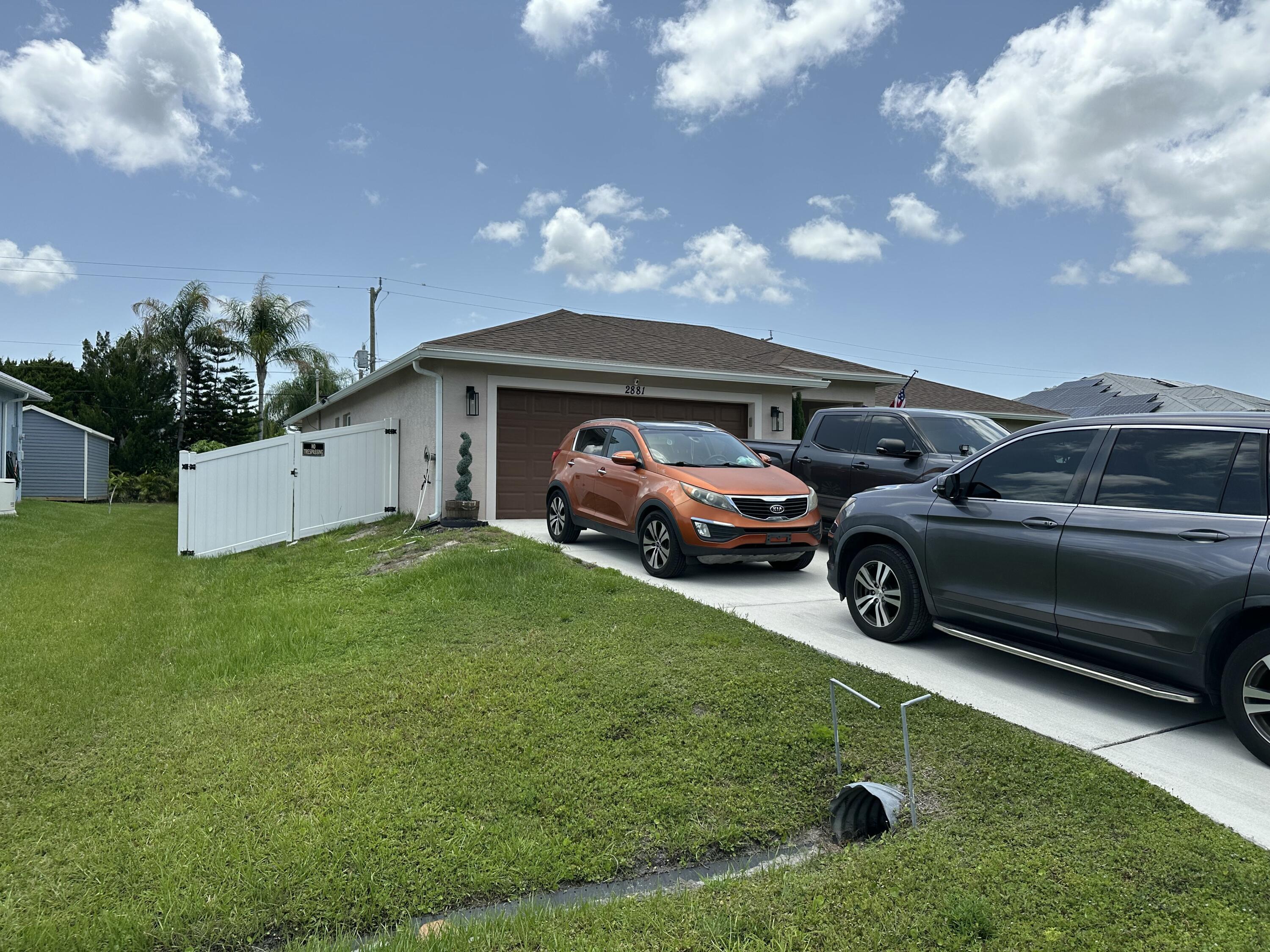 Property Photo: 2881 SE Pace Drive FL 34984