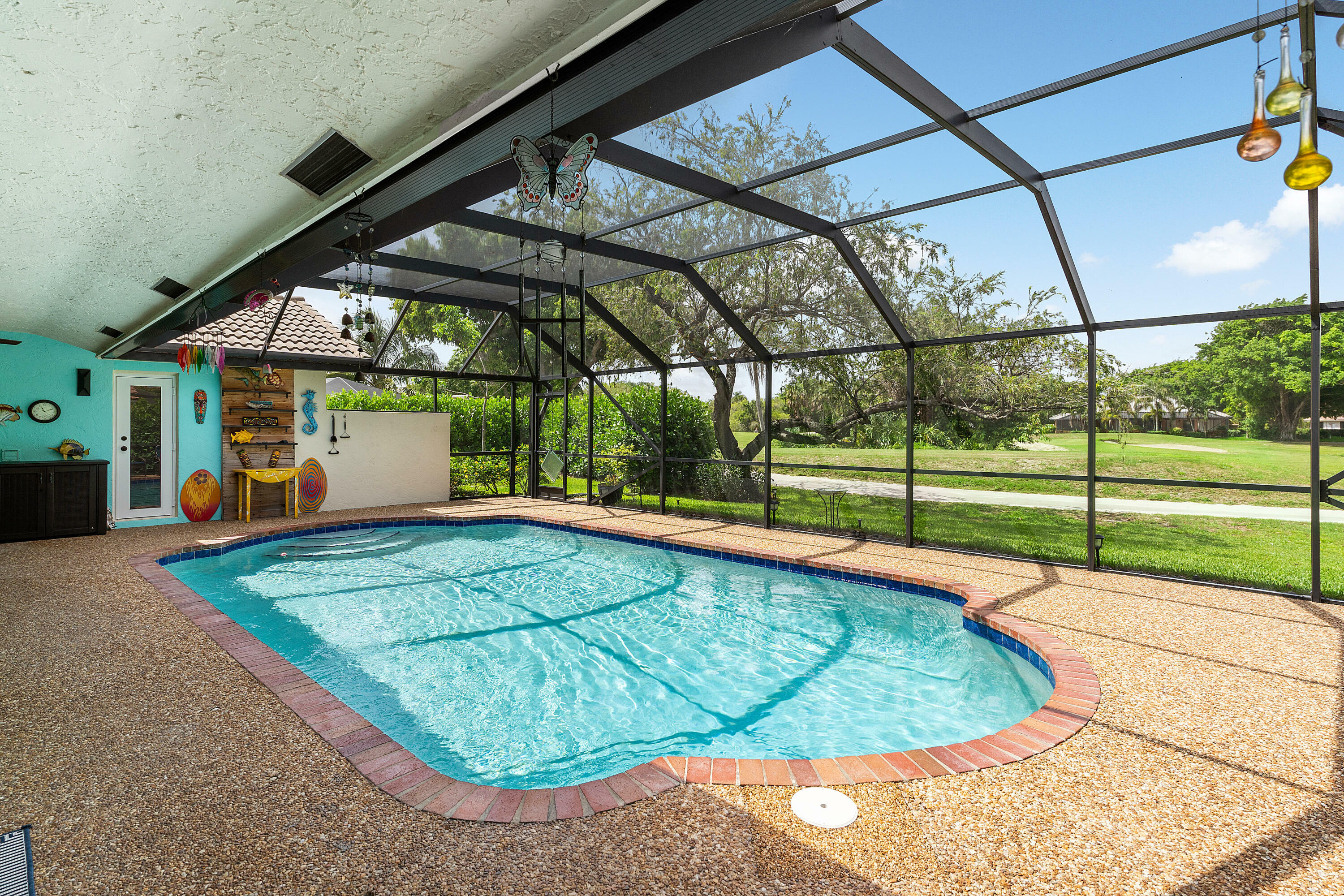 Property Photo: 10094 Crosswind Road FL 33498