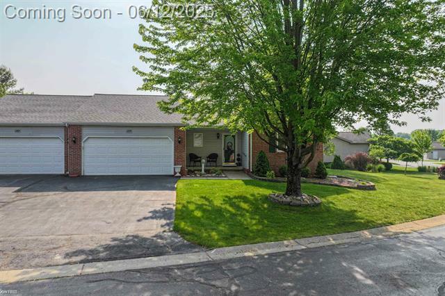 Property Photo: 1273 Crystal Pointe Circle MI 48430