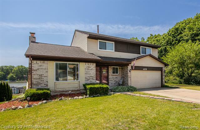 Property Photo: 4851 Shoreline Boulevard MI 48329