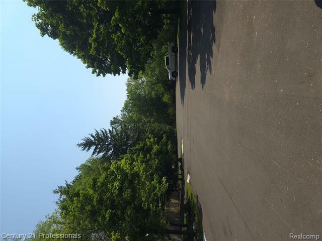 Property Photo: 5714 N Creeks Crossing MI 49690