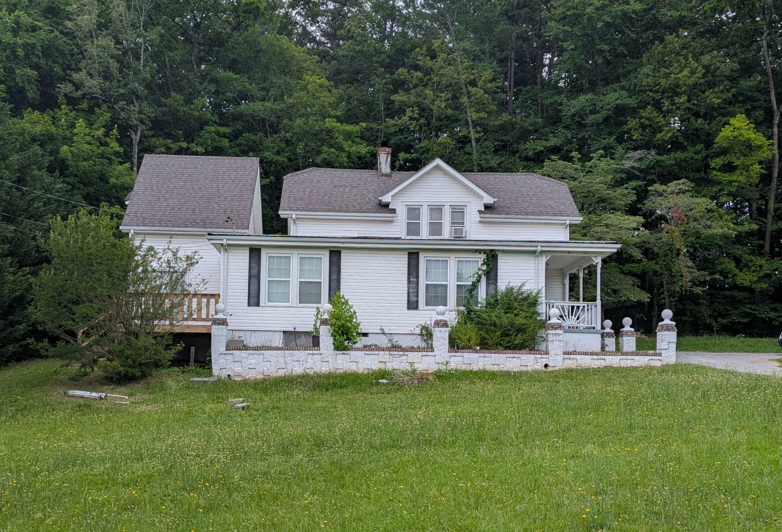 Property Photo: 841 S Germantown Road TN 37412