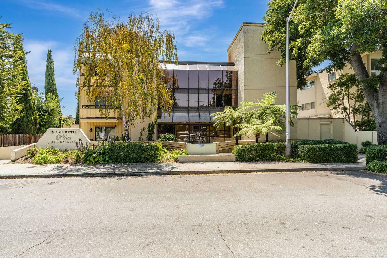 Property Photo: 324 Catalpa Street 317 CA 94401