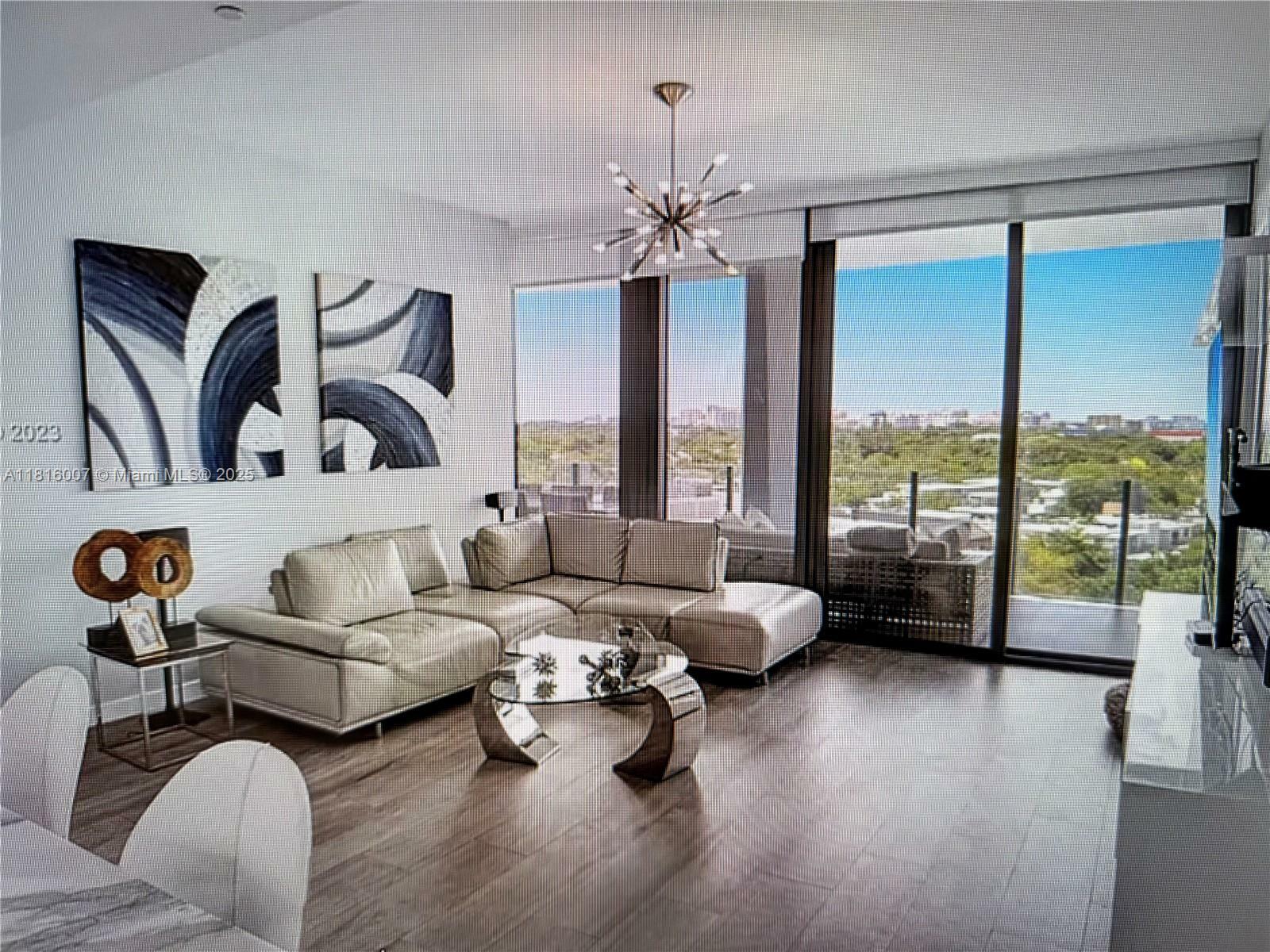 Property Photo: 2831 S Bayshore Dr 906 FL 33133