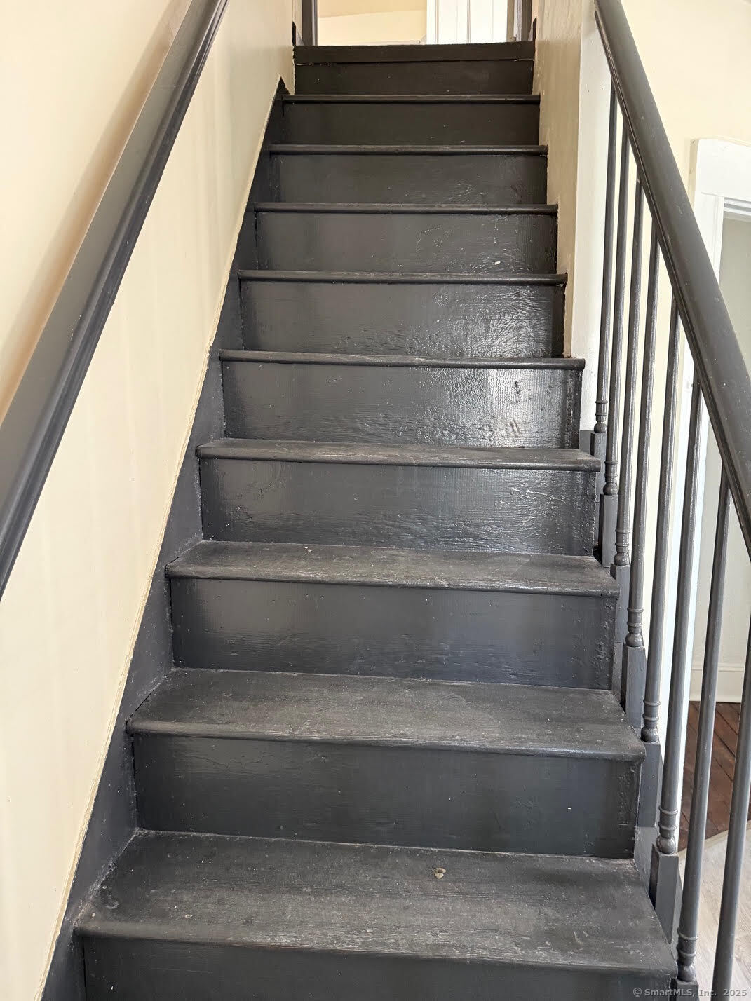 Property Photo: 97 Davis Avenue 2nd Flr CT 06605