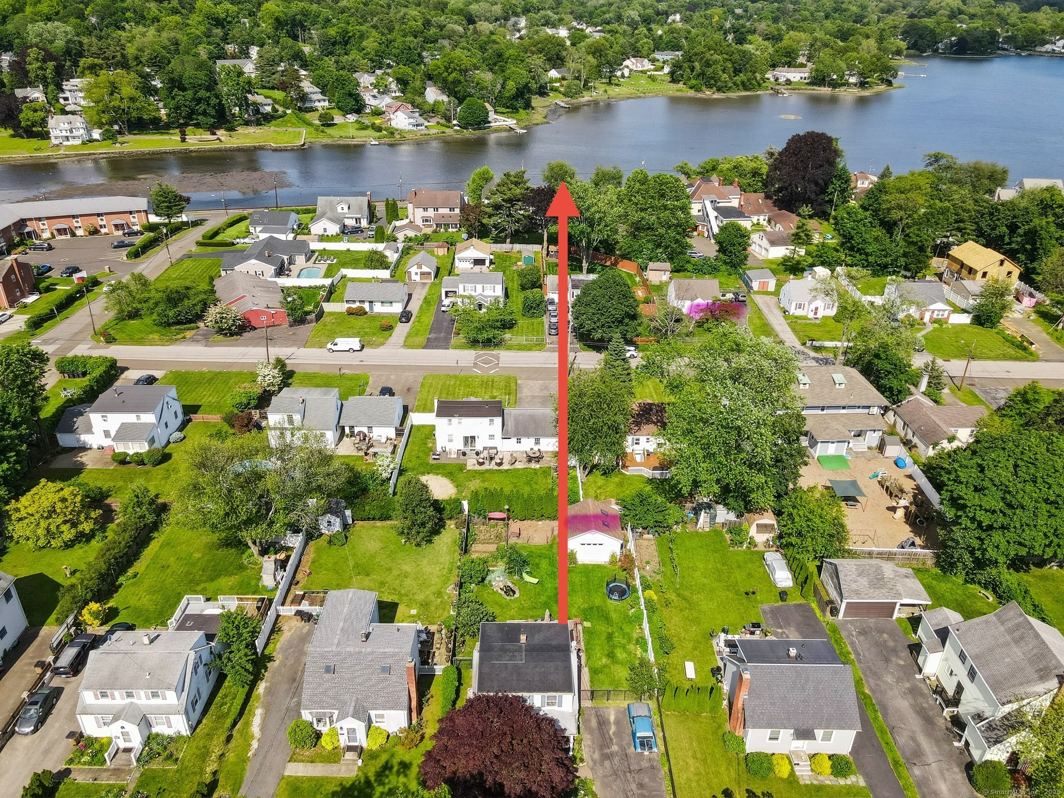 Property Photo: 102 Houston Terrace CT 06902