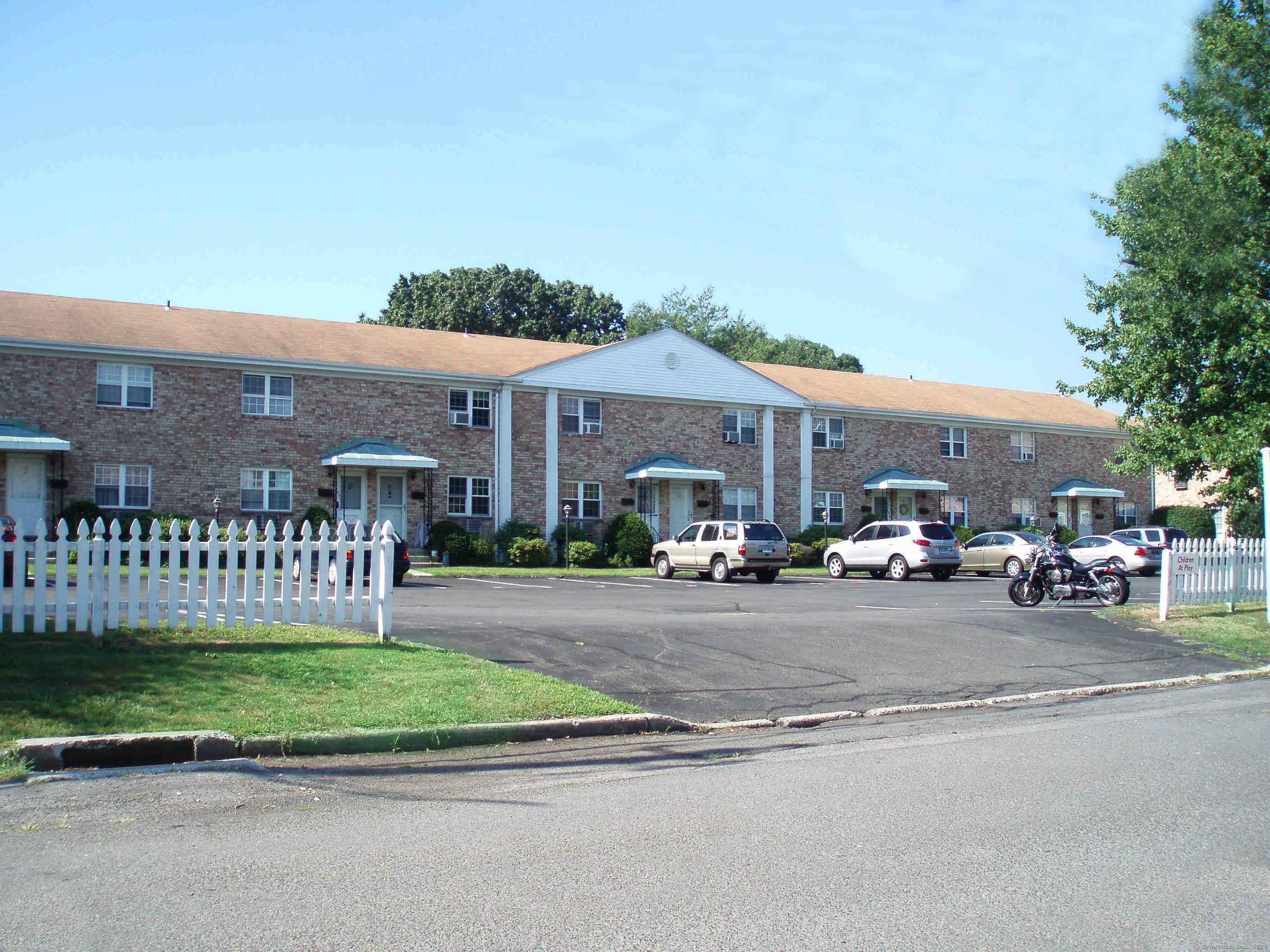 62 Lindstrom Road 62  Stamford CT 06902 photo