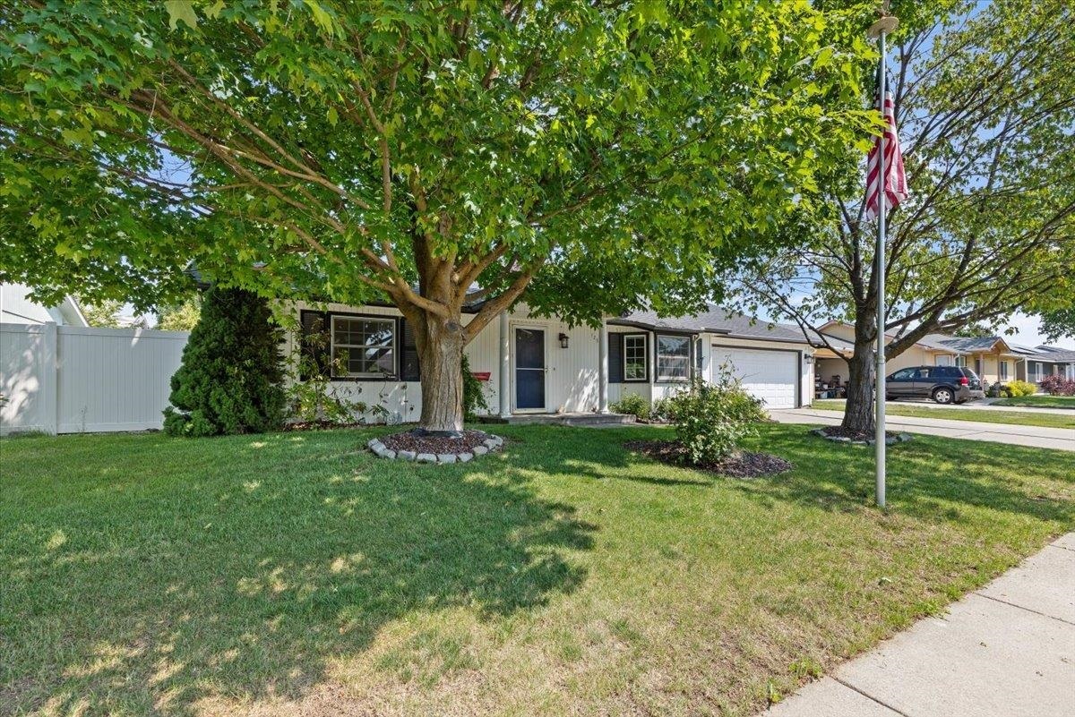 Property Photo: 12512 W 10th Ave WA 99001