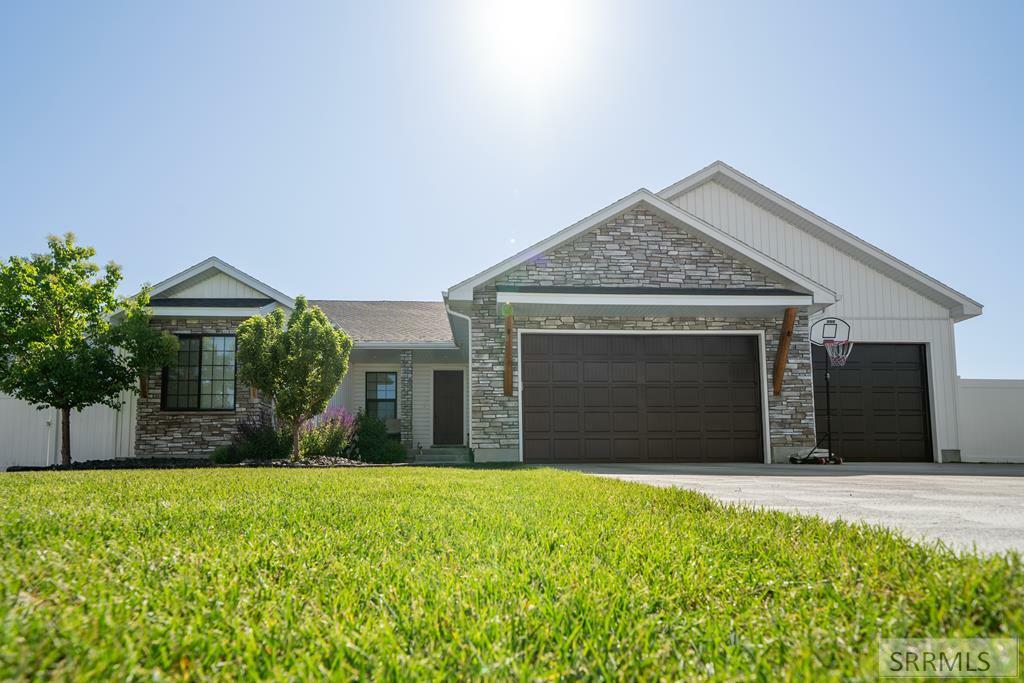 5335 Carbine  Idaho Falls ID 83402 photo