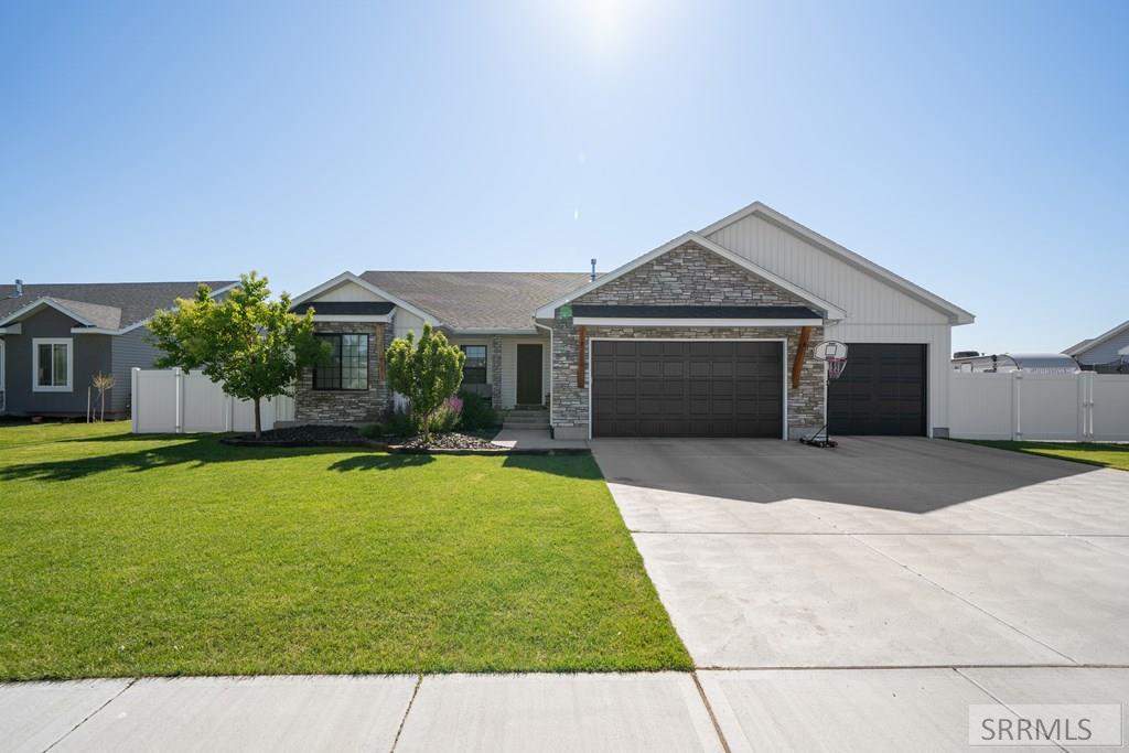 5335 Carbine  Idaho Falls ID 83402 photo