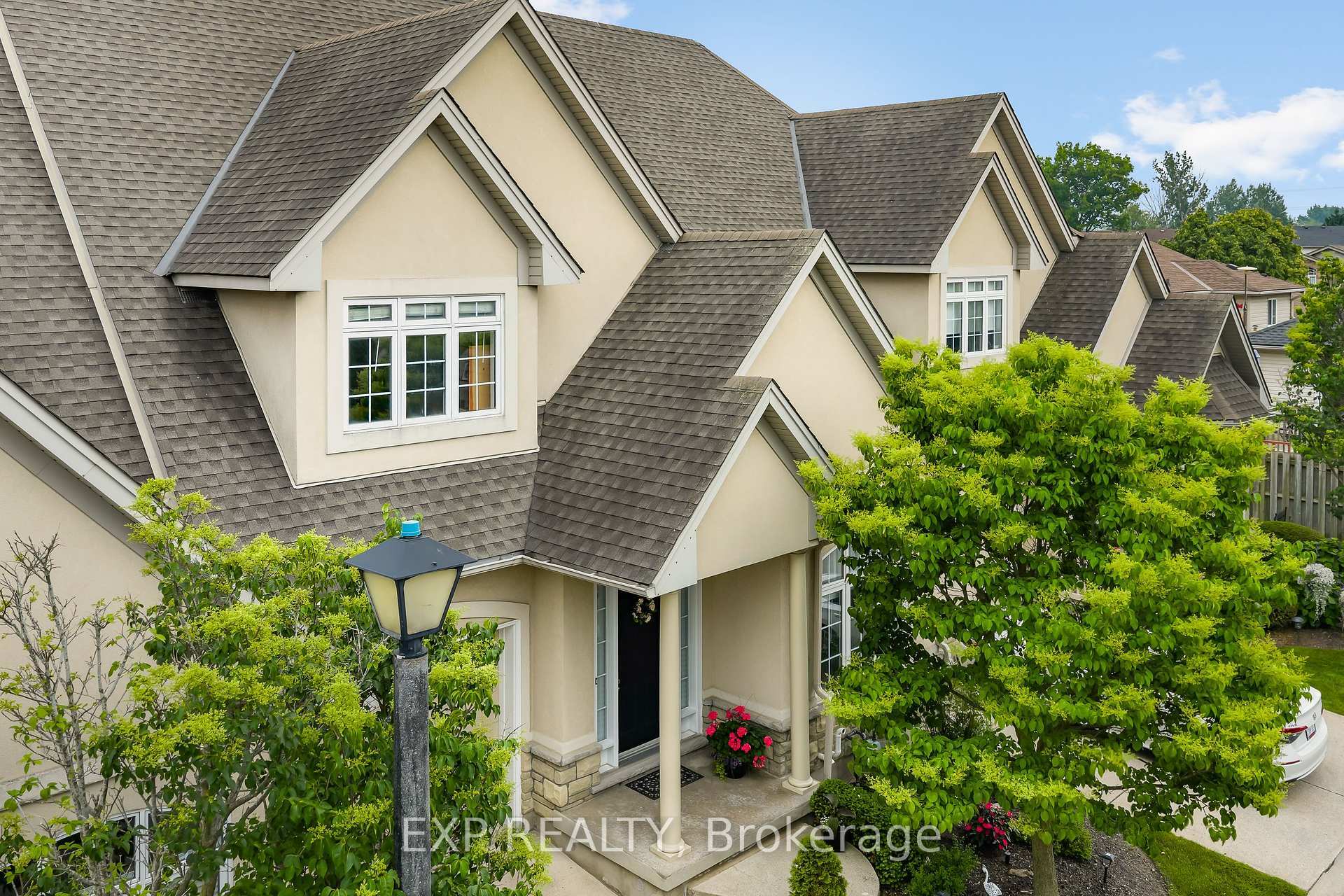 Property Photo:  8142 Costabile Drive 13  ON L2H 3M3 