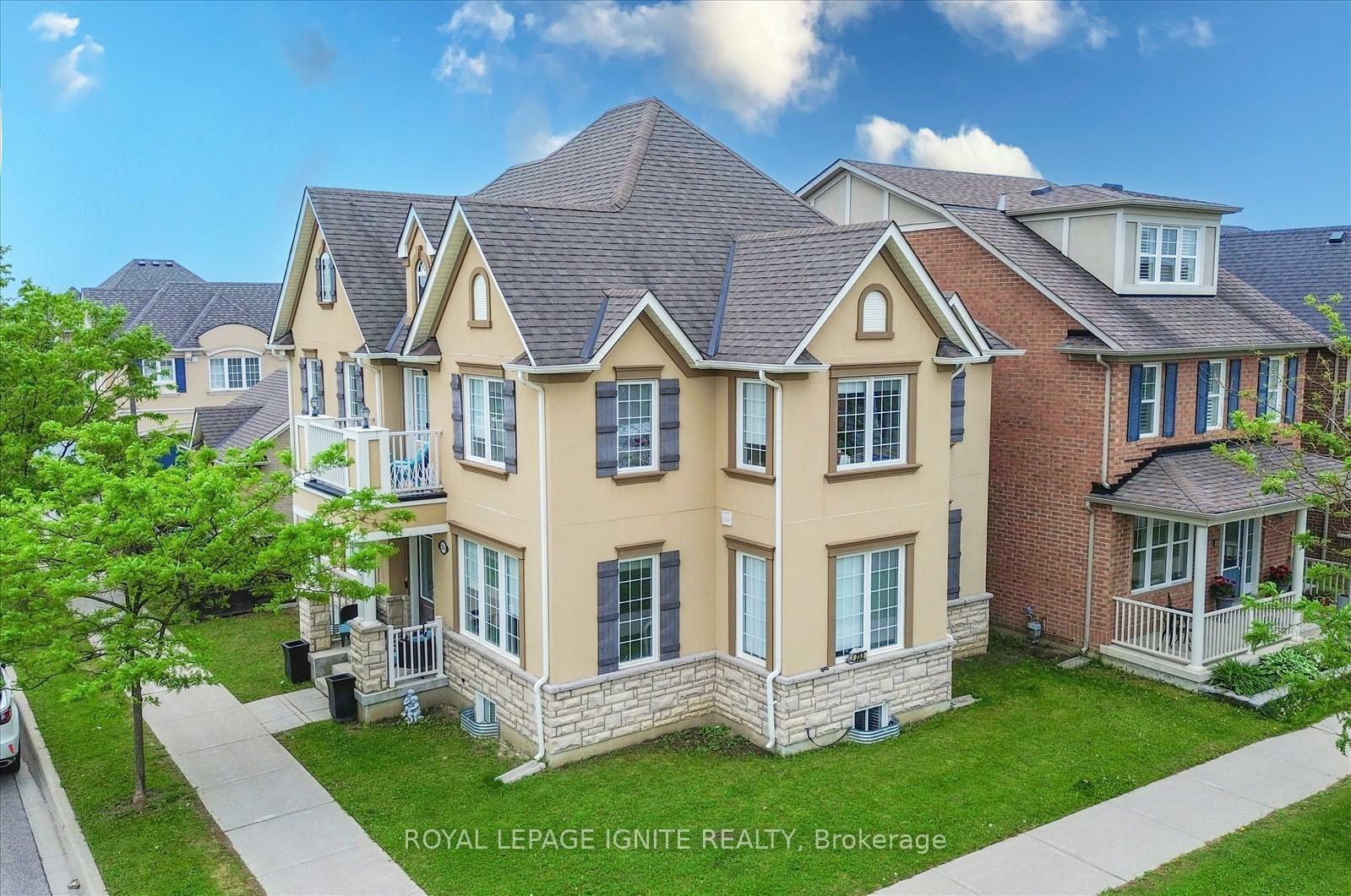 Property Photo: 233 Cornell Park Avenue ON L6B 0W8