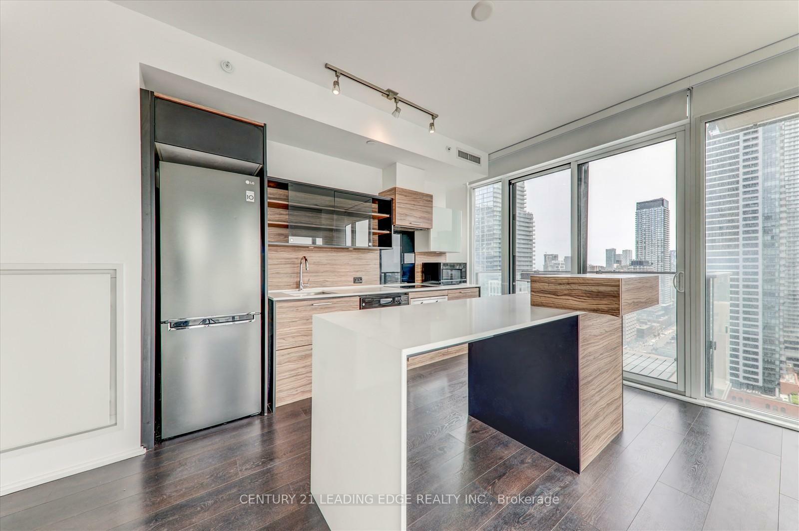 75 St Nicholas Street 2304  Toronto ON M4Y 0A5 photo