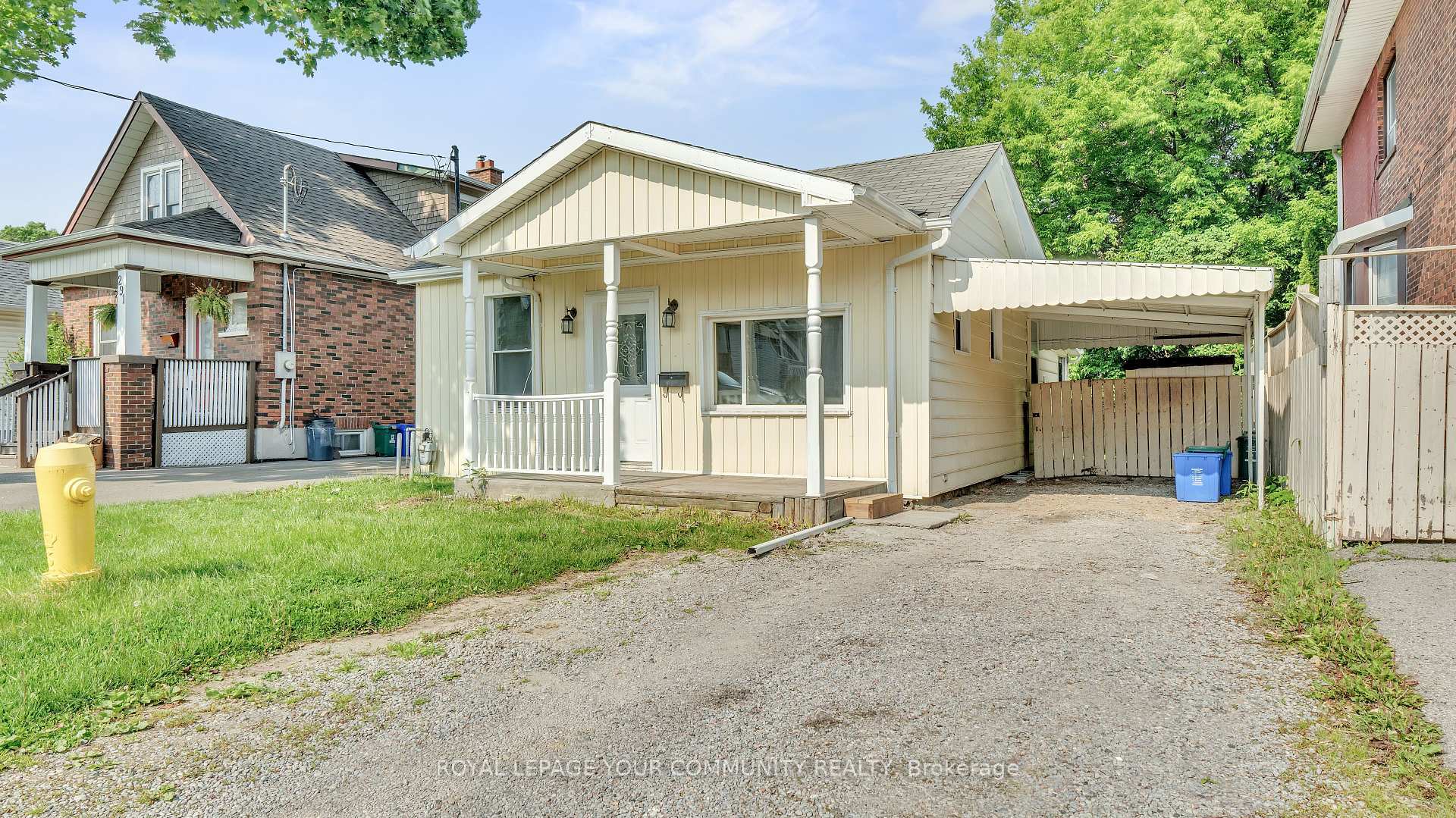 Property Photo: 287 Jarvis Street ON L1G 5K8