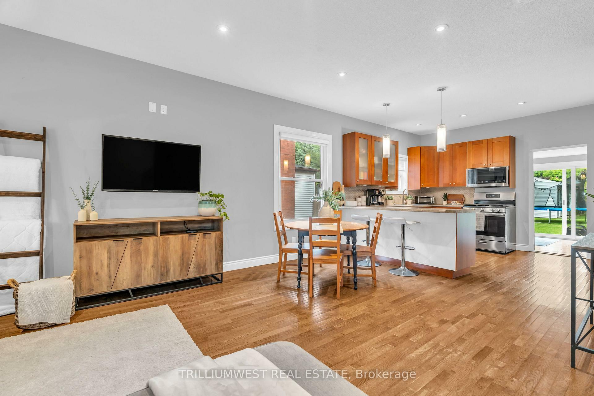 Property Photo: 59 Lowell Street N ON N1R 5E2