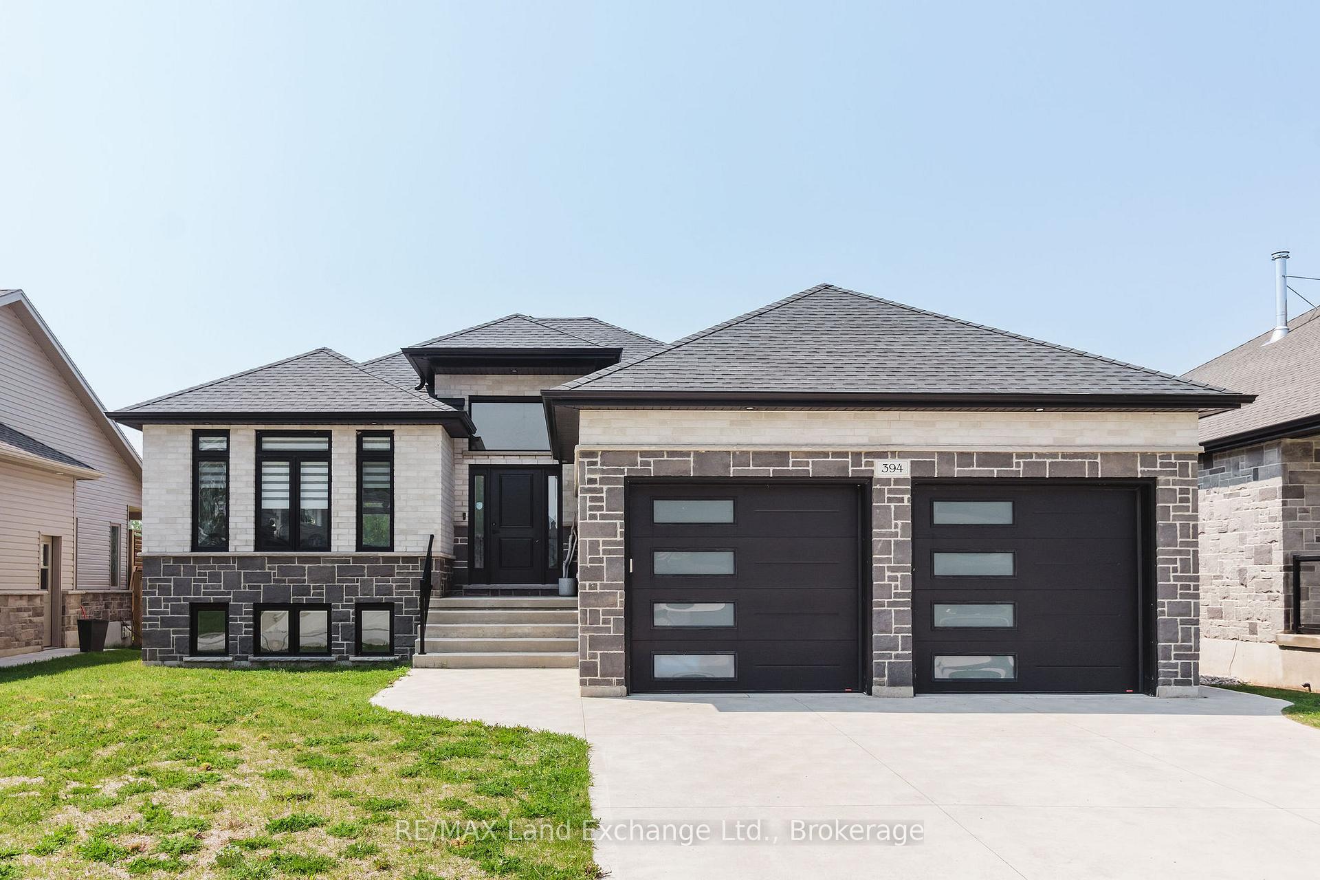 Property Photo: 394 Ridge Street ON N0H 2C1