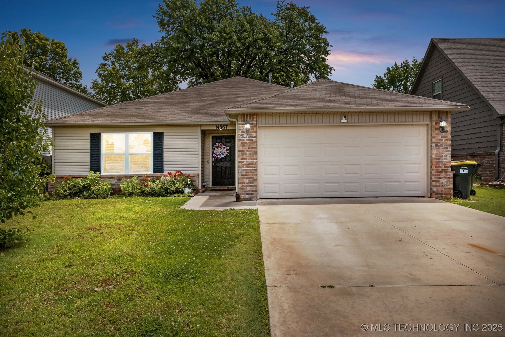Property Photo: 14867 S 281st OK 74429