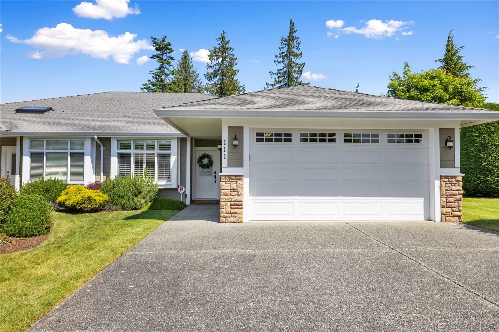 Property Photo: 730 Barclay Cres 111 BC V9P 2Z3