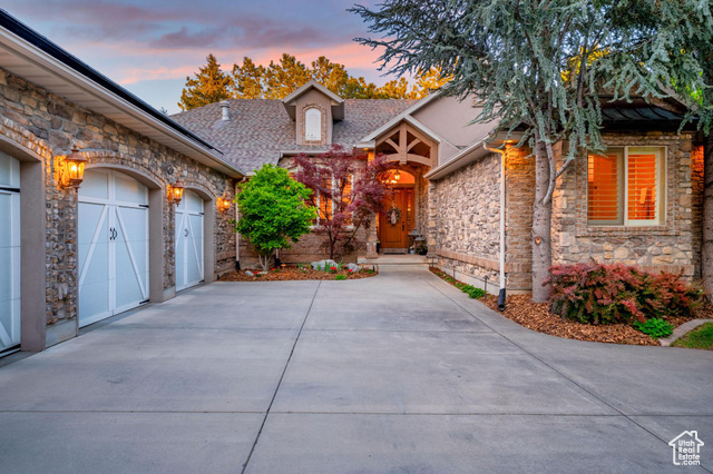 Property Photo: 2221 E Fisher Ln S UT 84109