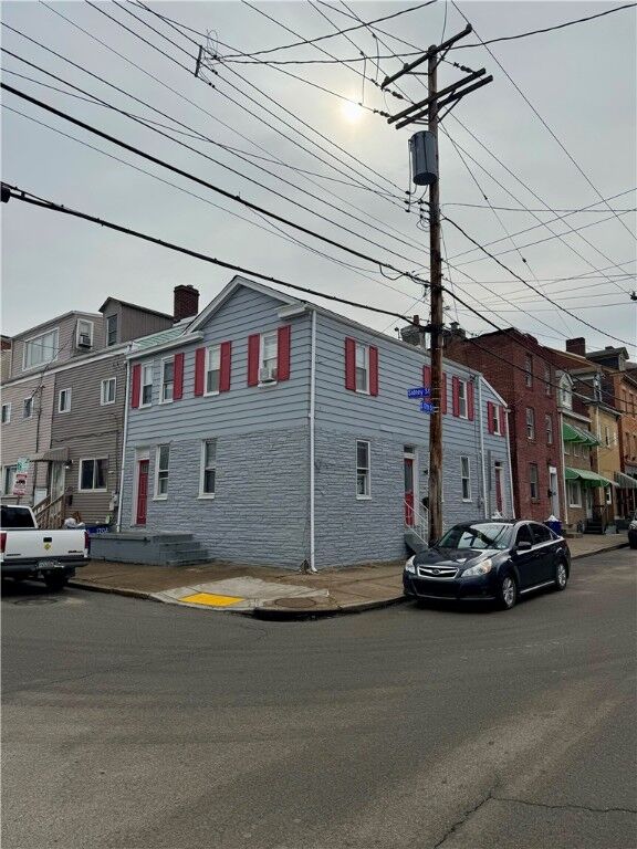 Property Photo:  67 S 17th St  PA 15203 