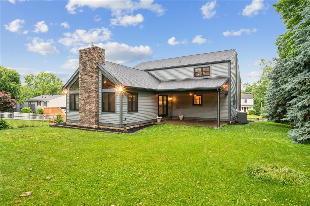 Property Photo: 576 Shumaker Dr PA 15146
