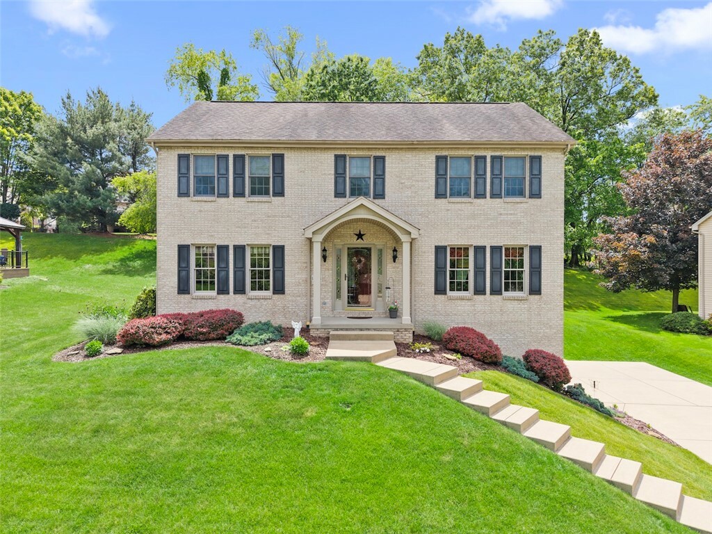 Property Photo: 1408 Fernledge Dr PA 15101