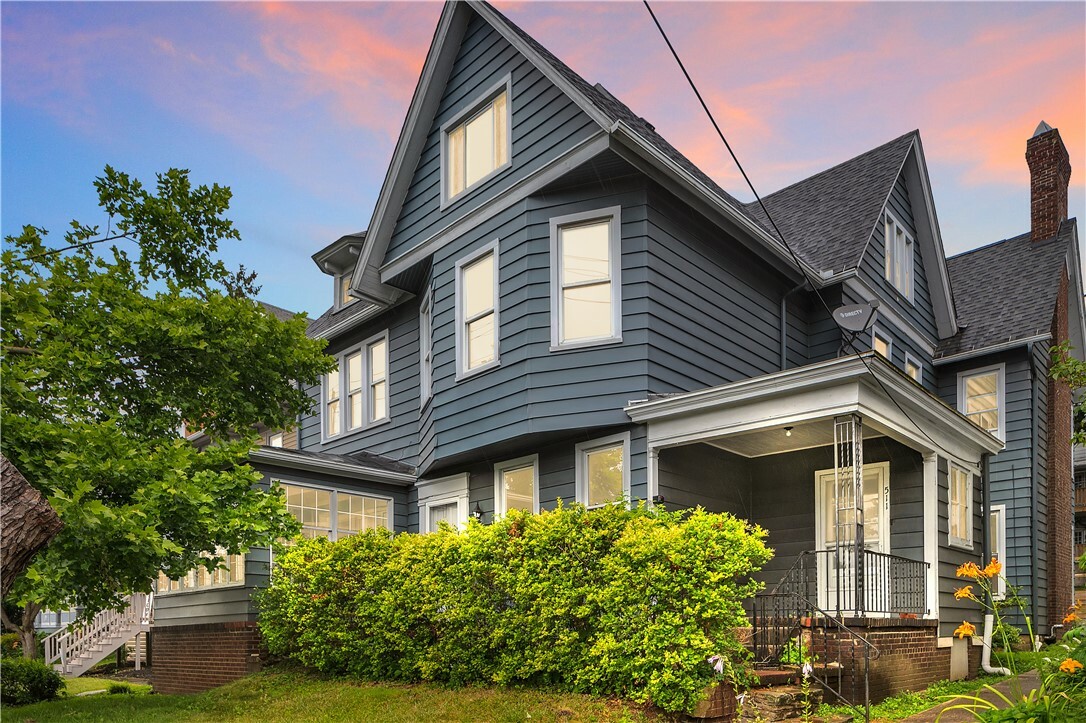 Property Photo: 511 N Main St 513 PA 15601
