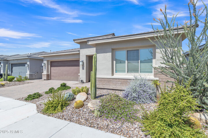 Property Photo: 22218 N 28th Street AZ 85050