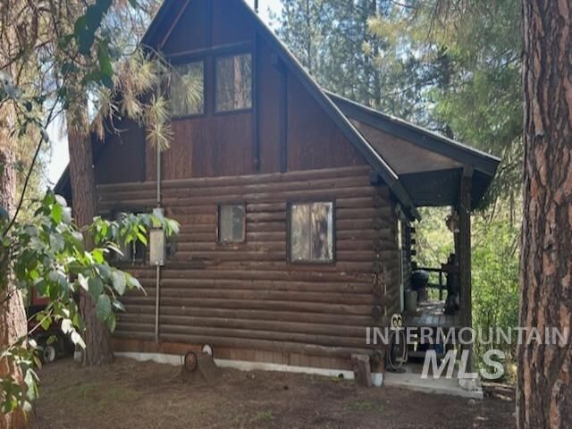 Property Photo:  73 Rainbow Ridge  ID 83622 