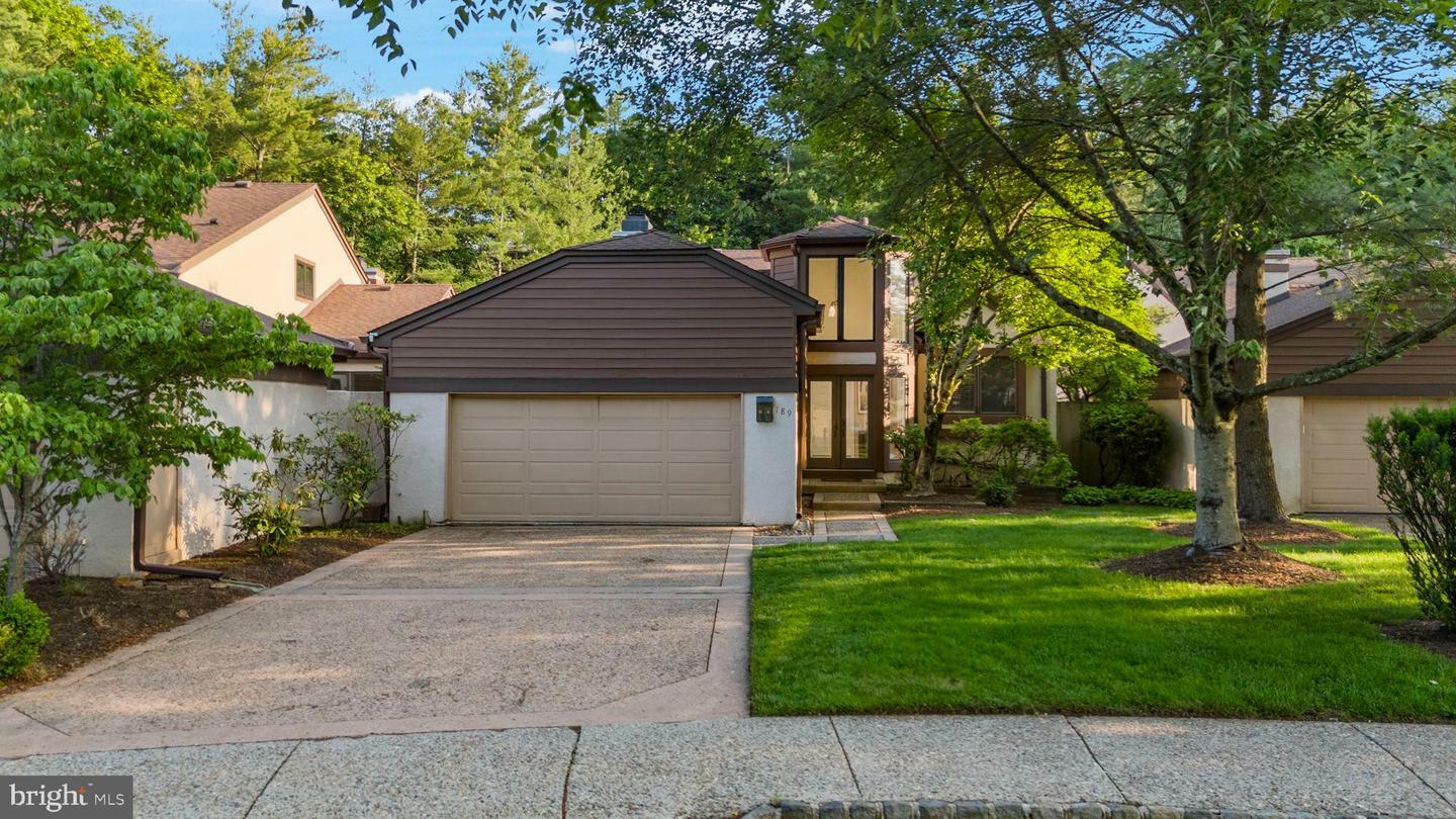 Property Photo: 189 N Sayre Dr Drive NJ 08540