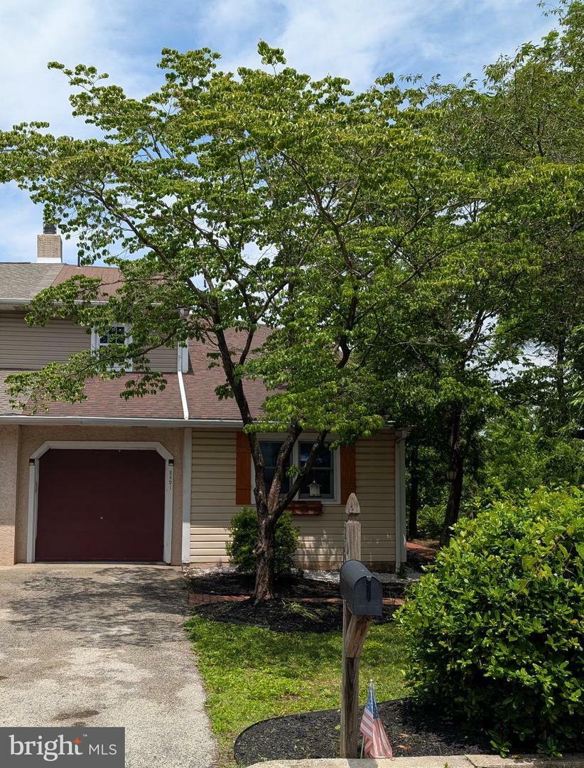 Property Photo: 2621 Terraced Hill Court PA 19464