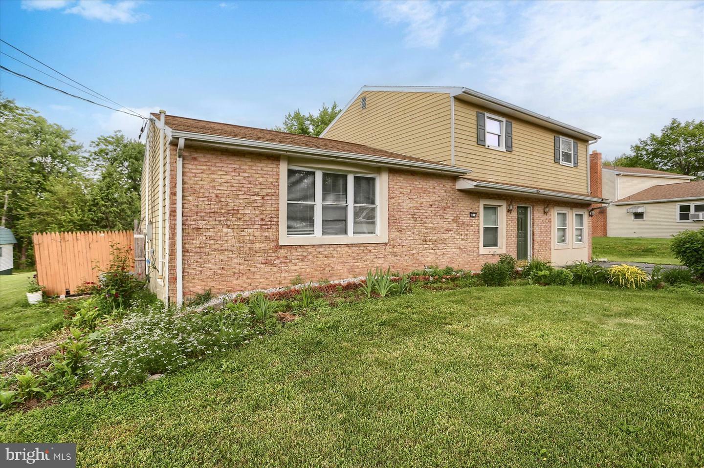 Property Photo: 6014 Devonshire Heights Road PA 17112