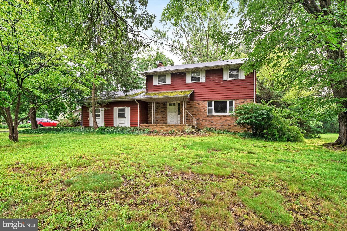 36 Brooktree Road  East Windsor NJ 08520 photo