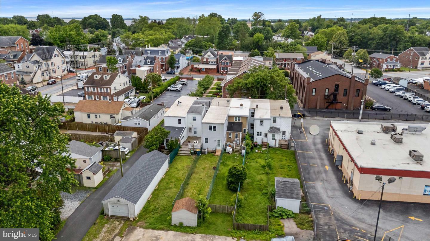 Property Photo: 617 Cherry Street DE 19720