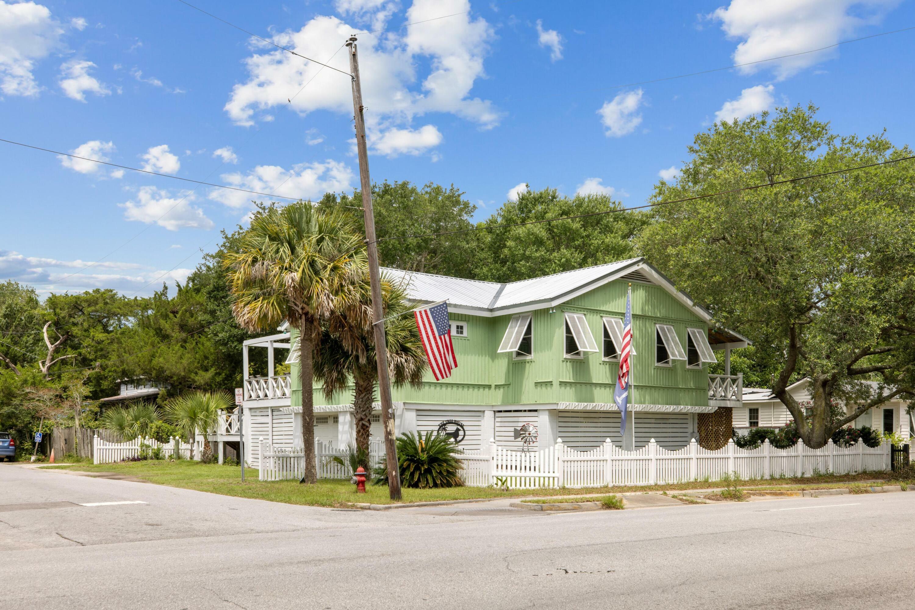 2218 Myrtle Avenue  Sullivans Island SC 29482 photo