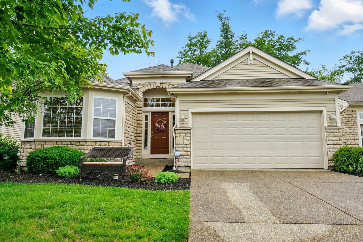 Property Photo: 3492 Ballymore Court OH 45245