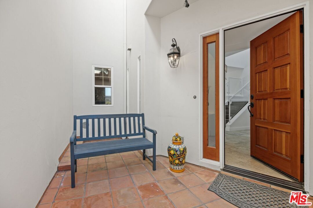 Property Photo: 6436 Lunita Rd CA 90265