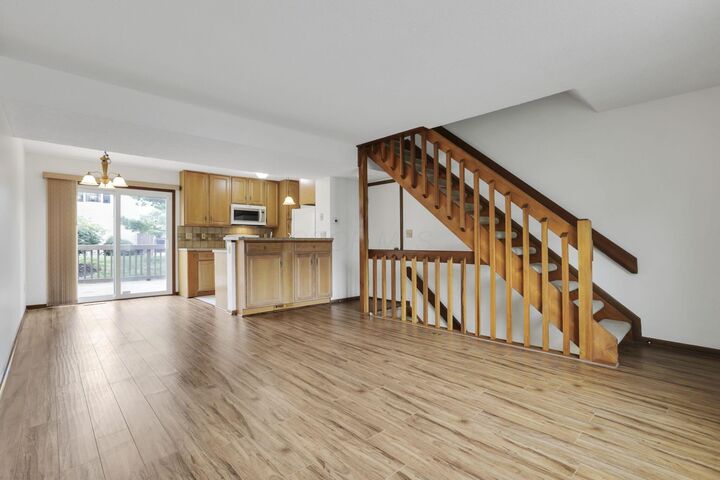 Property Photo:  5062 Stoneybrook Boulevard  OH 43026 