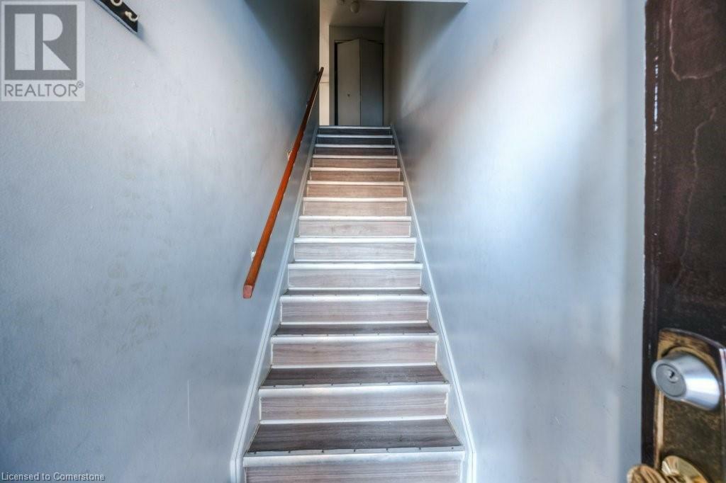Property Photo: 1200 Courtland Avenue East 44 ON N2C 1K7