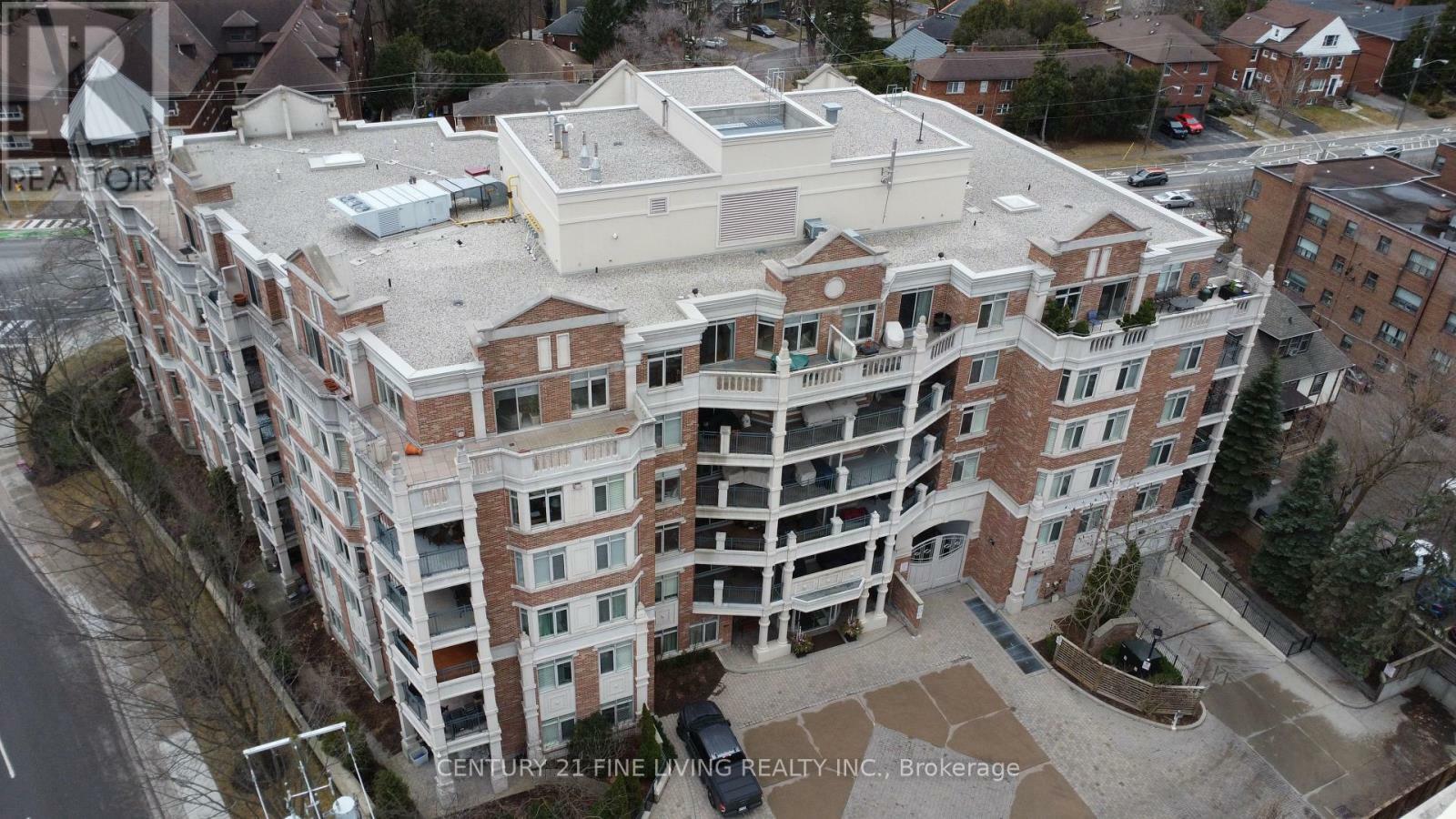 Property Photo: 10 Old Mill Trail East ON M8X 2Y9