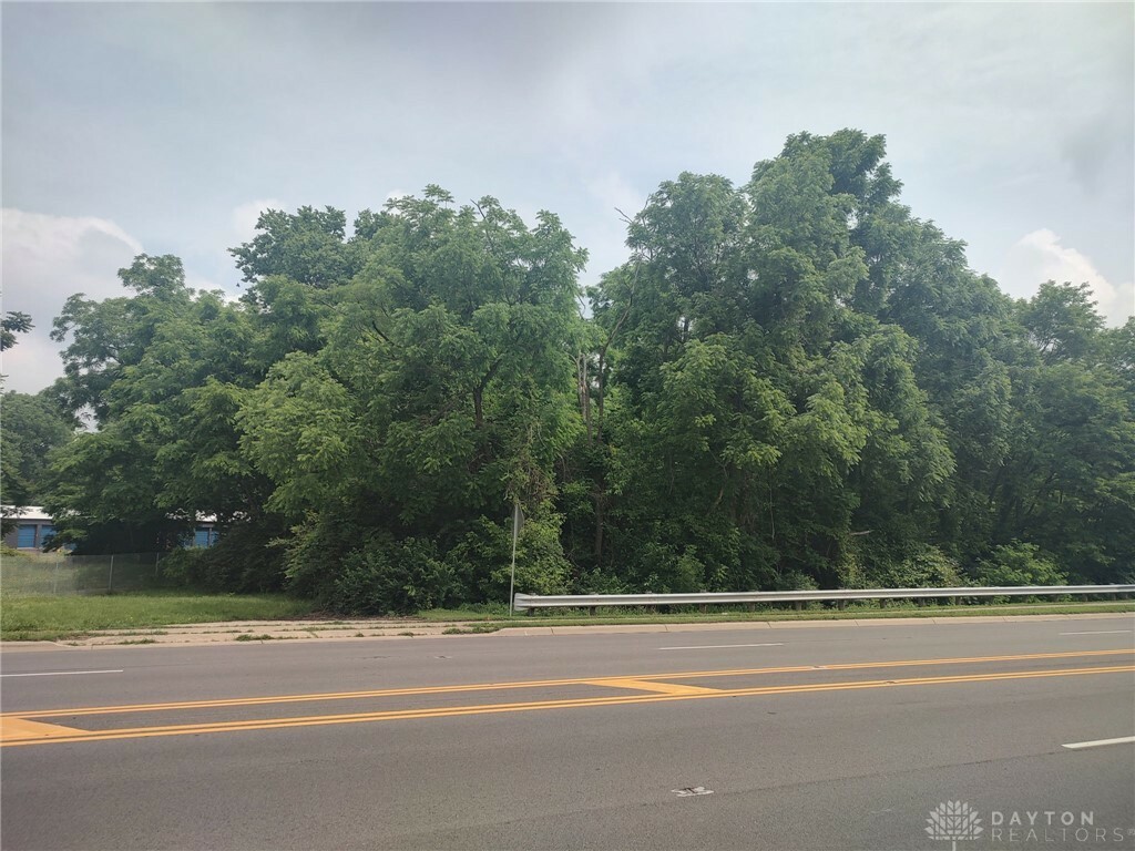 Property Photo: 551 E 2nd Street OH 45005