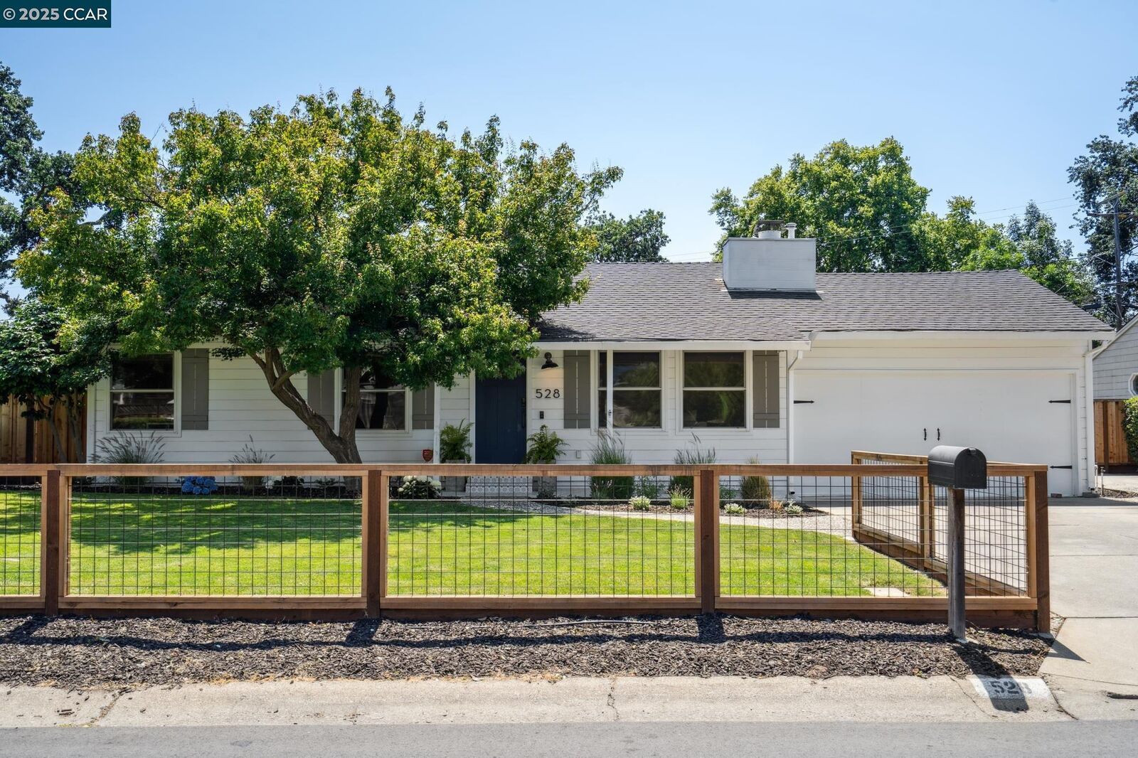 Property Photo:  528 Shelly Dr  CA 94523 