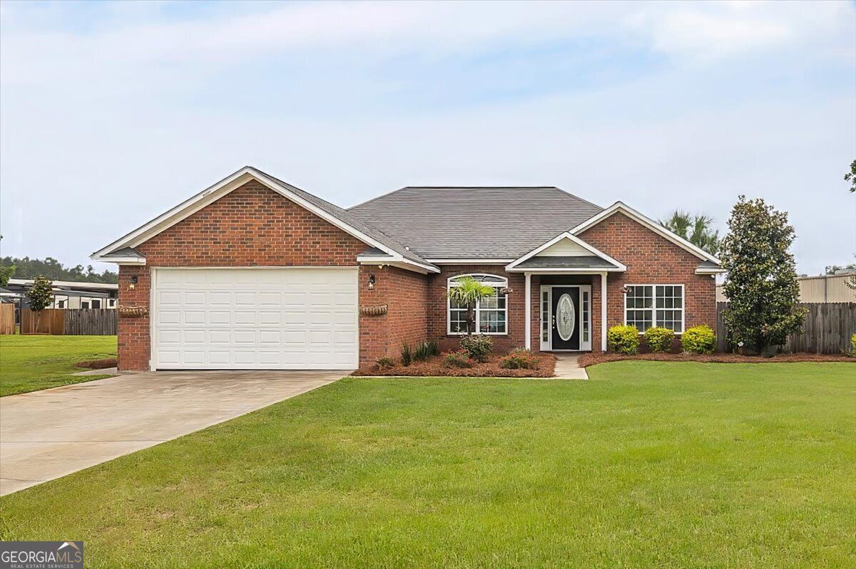 Property Photo:  1212 E Barnard Street  GA 30427