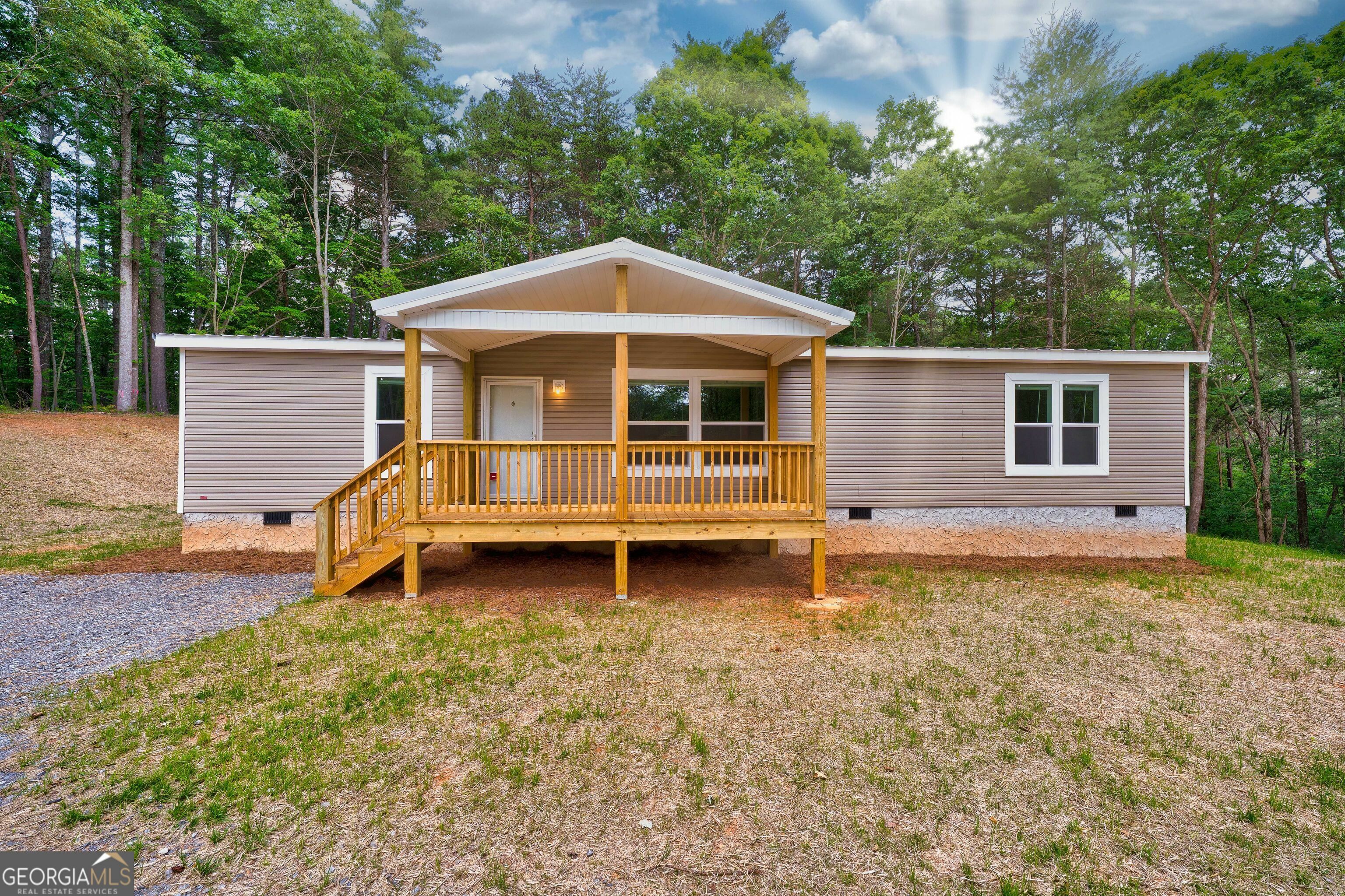 Property Photo: 171 Tuscany Drive GA 30540