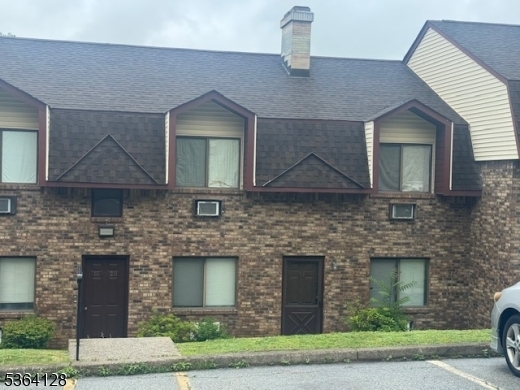 Property Photo: 20 Great Gorge Ter NJ 07462