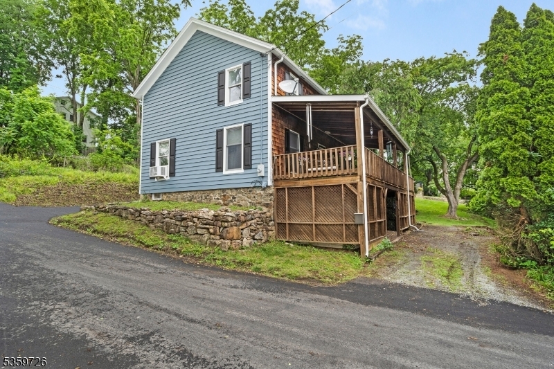 Property Photo:  1 Center St  NJ 08829 