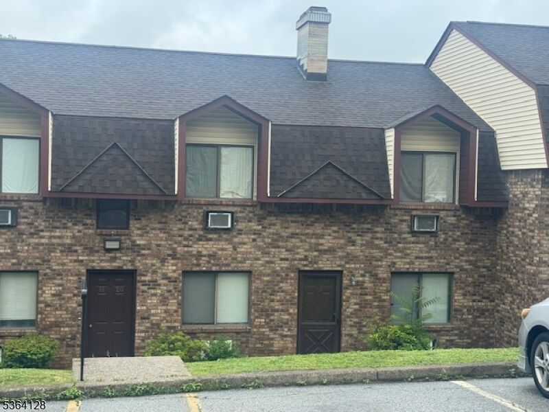 Property Photo: 20 Great Gorge Ter NJ 07462